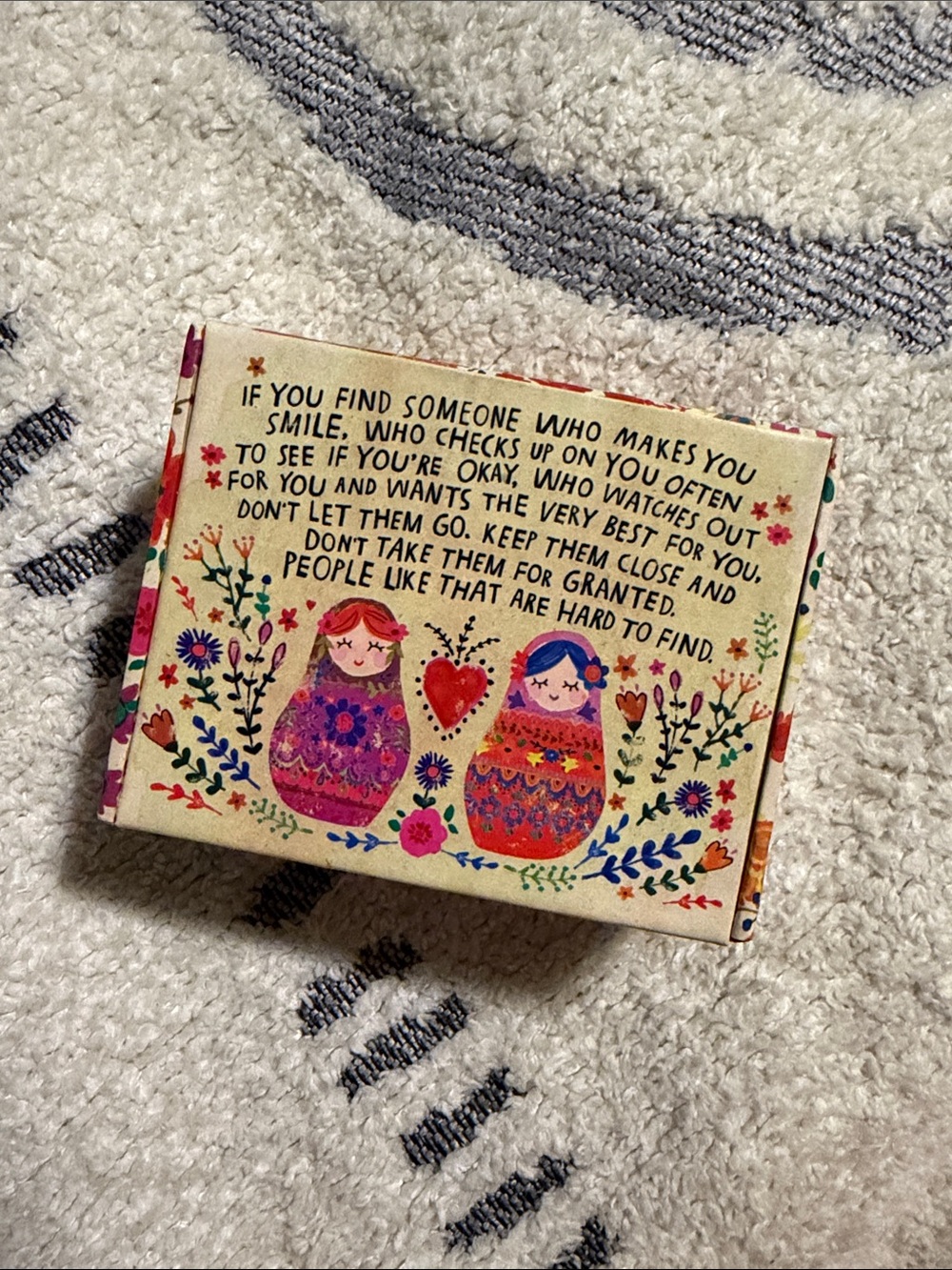 2 Motroshka dolls Collectibles by NATURAL LIFE Cream gift Box/Red & Pink Art
